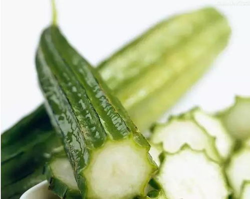 丝瓜花家庭种植时如何科学管理水肥光照