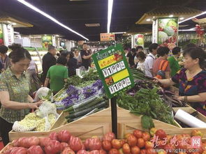 农民将新鲜萝卜运往北京各大超市销售