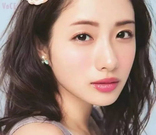 小玉为何划叶子脸？她藏着什么秘密