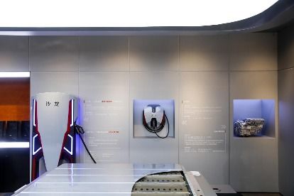 招数一：关注市场动态， 掌握价格波动规律