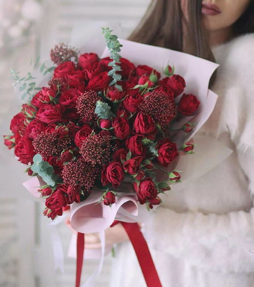 玫瑰花束怎么养久一点？花艺师教你小窍门