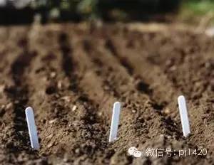 欧月配土方法对种植土壤的酸碱度、透气性和保水性有何具体影响