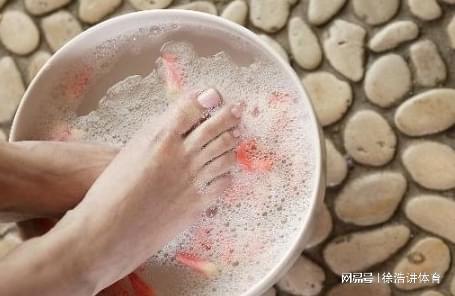 潮虫，用烟丝水！