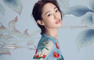 用白百合传递原谅之意，寓意纯洁无瑕