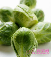 铁线莲花浇哪种肥料最适宜，促进其健康生长