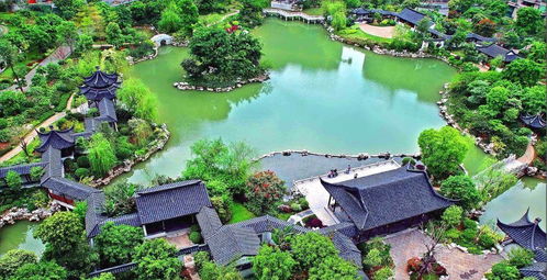 山水相依， 意境深远