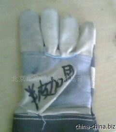 打农药，口罩和手套，你用对了吗？