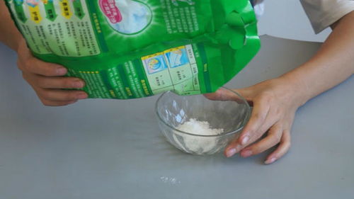 乙草胺与洗衣粉的混合使用：平安与兼容性探讨