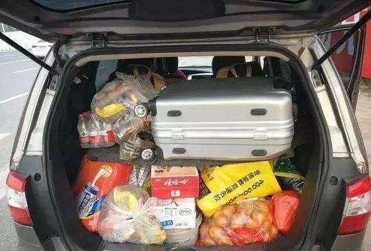 货车拉农药算违禁品吗？这要kan具体情况