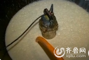 烟台查获两家无证生产豆腐黑作坊，卫生隐患严重