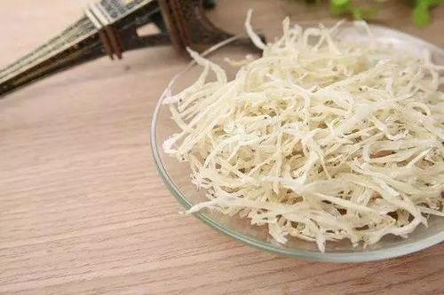 银鱼富含高蛋白、低脂肪，做法多样