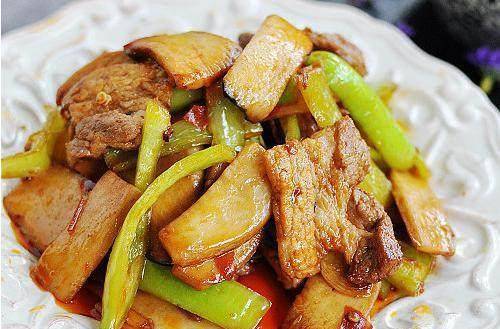 杏鲍菇炒肉，美味家常菜