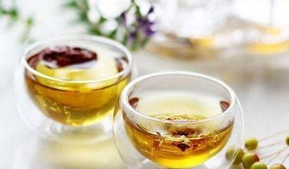 过夜的菊花茶能喝吗？听听医生怎么说能不能喝