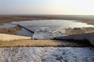 喀布尔水井深达150米仍无水源，城市面临严重缺水危机