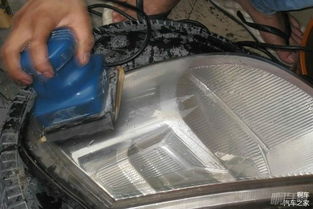 翻新车灯，专业方法来