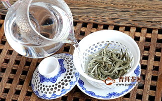 白毫银针泡出来图片，请问用哪种水温、时间泡最好喝？
