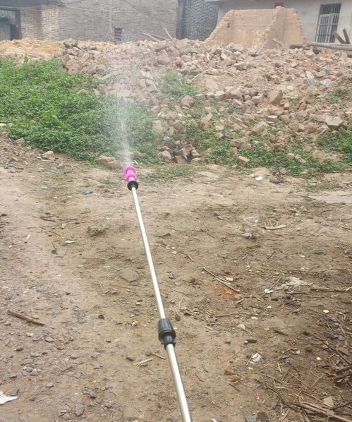 手压喷雾器， 一壶水喷多少亩