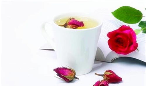 菊花玫瑰花泡茶，养生保健效果如何