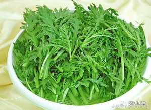 喜欢潮湿：茼蒿