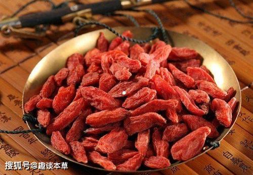 宁夏特色蔬菜：以枸杞、甘草、沙葱等为主