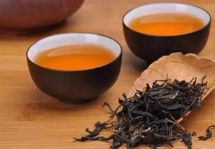 红巧梅花茶，以红茶为基础