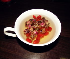 玫瑰花配枸杞泡茶养颜？这些搭配效果特别好