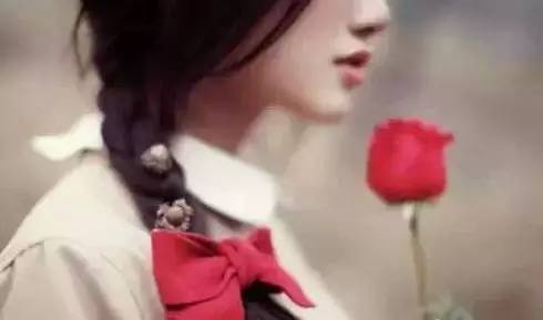 花的魅力， 女人的风采