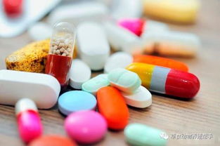 兽药金霉素主要用于治疗哪些动物疾病？其具体功效与作用有哪些？