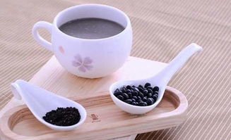 晚上喝豆浆，庭院静谧的滋养之谜？