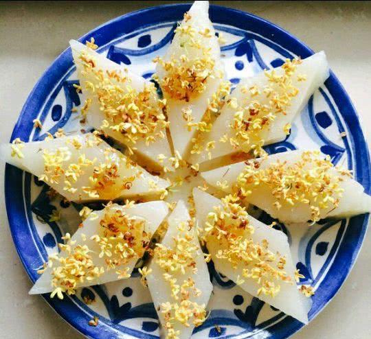 秋桂糕的制作：传统Zuo法与技巧大揭秘