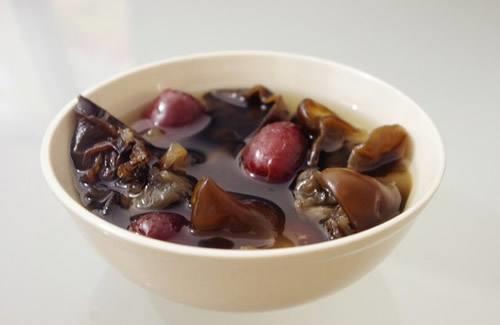 大枣菊花茶，养生功效多吗