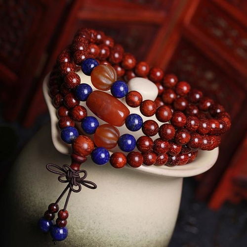 三忌不分场合盲目佩戴