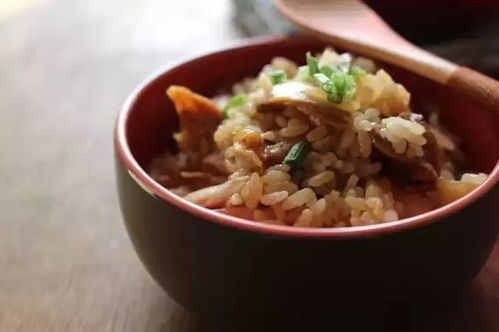动物油拌饭是一种以动物油为调味品