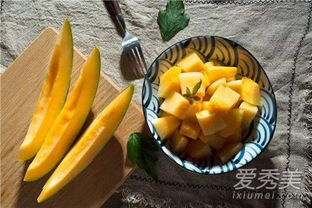 缺水、 碰撞，也会让哈密瓜变苦