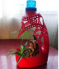 拆洗衣液瓶，巧变花盆
