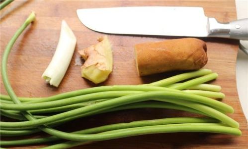 蒜苔收获前如何处理农药？