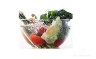 小苏打泡蔬菜去除农药残留的原理