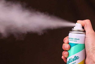 清洗头发：一定要彻底