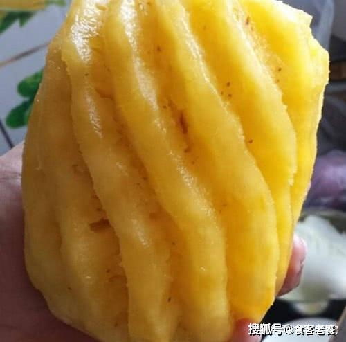 想吃菠萝不会削皮？教你在家快速处理菠萝