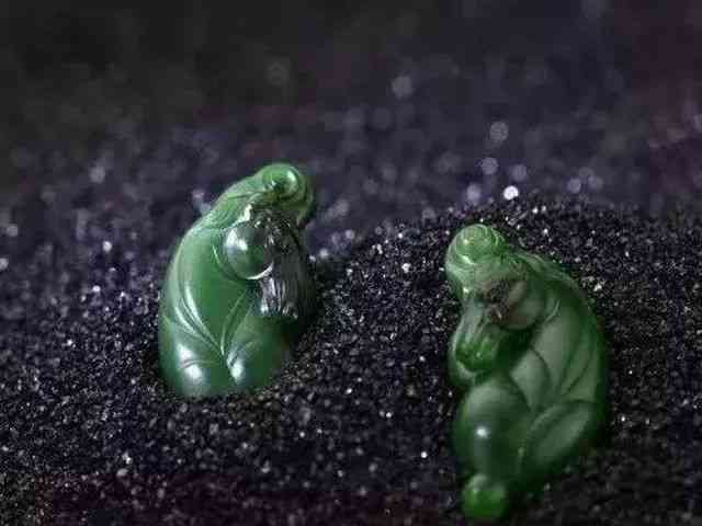 2. 菠菜绿，温婉雅致