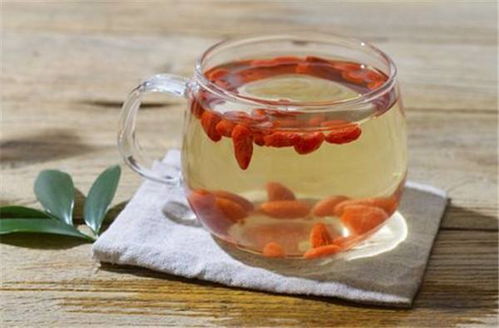 菊花枸杞泡水，养生效果如何