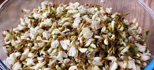 槐花怎么做最美味？老厨师秘制做法大揭秘