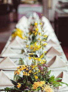 六月份婚礼， 花朵的选择有讲究