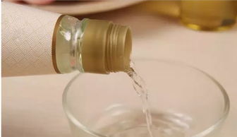 步骤详解：轻松制作环保除草剂