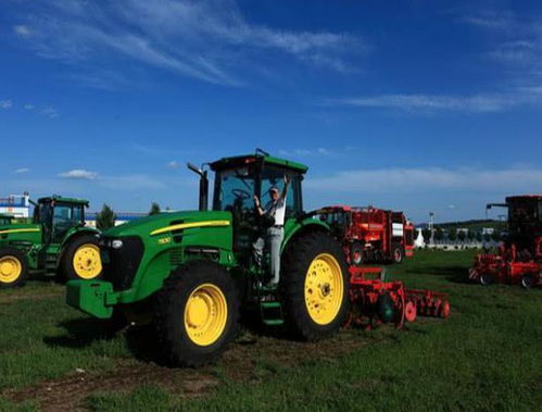 农业脱粒机械演变史：手摇到智能