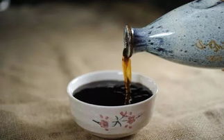 揭秘山茶油保存之道：时间越久，品质越高？