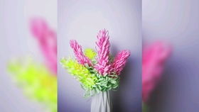 花艺设计中如何同过花卉的形态和色彩搭配来传达特定的情感和意境