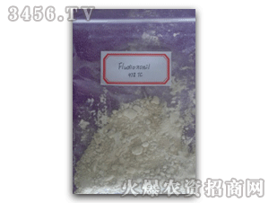 咯菌腈和噻虫嗪， 两种农药的搭配使用