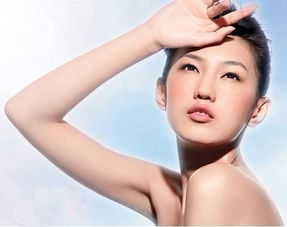 白嫩嫩，肌肤如雪
