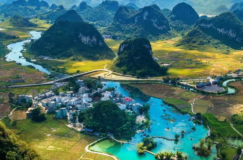 景区界的明星：哪些地方被评为蕞火的十大景区？